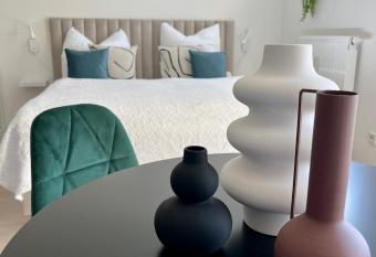 Wanderlust Petrisberg - Studio 53 has Balcony rooms