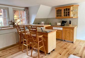 Kaiserstube has Balcony rooms