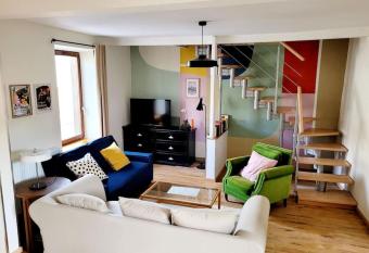 Maison de village r  nov  e allows 18 year olds to book a room