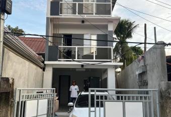 Block 7 Dormitelle - Balanga City allows 18 year olds to book a room