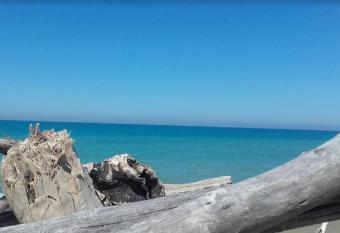 Casina al mare has Balcony rooms