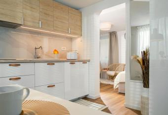 New Cute Studioapartment in Ljubljana + Free bikes allows 18 year olds to book a room