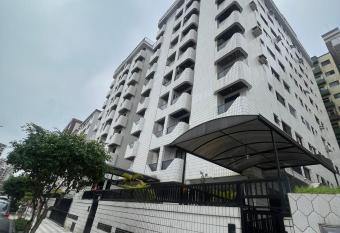 Kitnet - Canto do Forte allows 18 year olds to book a room