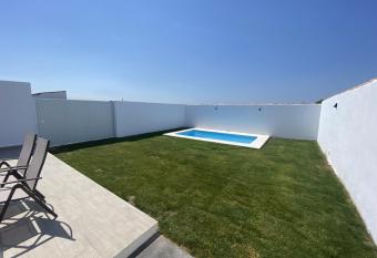 Hamburgo 1 has Balcony rooms