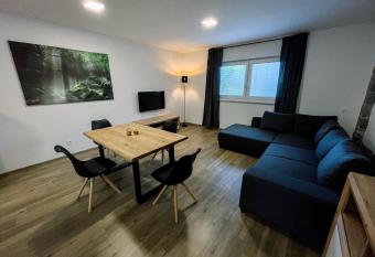 Apartment Neli has Balcony rooms