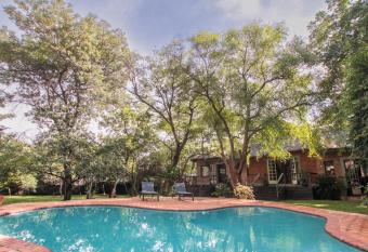 Beautiful home overlooking a park - 2097 has Balcony rooms