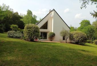 Le temps d un s  jour en Bretagne Chambres d h  tes allows 18 year olds to book a room