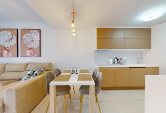 Apartamento Bianca Beach has Balcony rooms