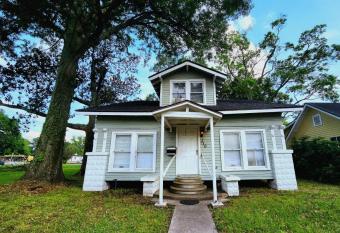 Magnolia House allows 18 year olds to book a room