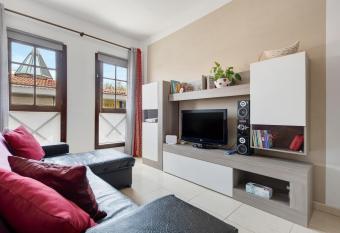 Apartamento Elena has Balcony rooms