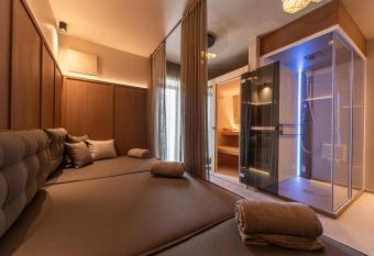 Apartments Am Platzl Living has Balcony rooms