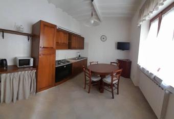 La Casina di Guido has Balcony rooms