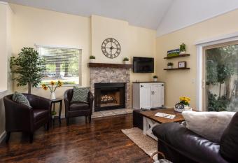 Golf, wineries, spas, shopping, parks, play-time! allows 18 year olds to book a room