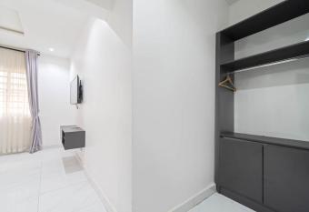 Lekki 3units Apt allows 18 year olds to book a room