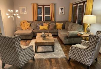 Brick Tudor Vacation House Close To Lake Michigan And Downtown allows 18 year olds to book a room