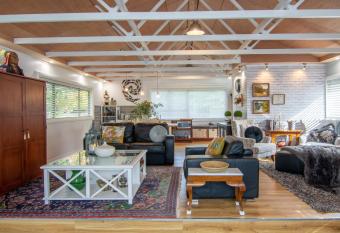 The Chefs Cottage allows 18 year olds to book a room