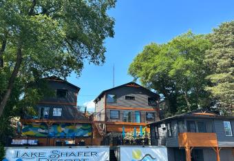 Lake Shafer Resort has Balcony rooms