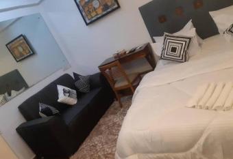 Apartment with beautiful view, free wifi, swimming pool and gym allows 18 year olds to book a room