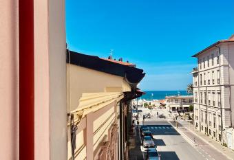 A casa di Mario e Nen   has Balcony rooms