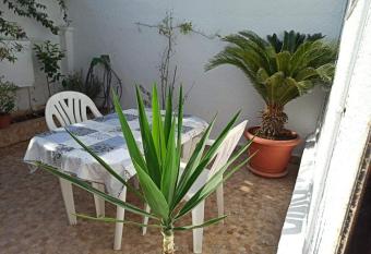 La crique has Balcony rooms