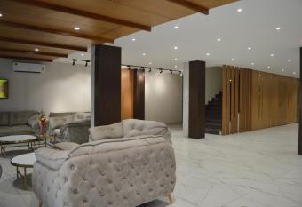 GIRIRAJHOTEL.COM has Balcony rooms