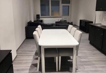 Le Franchet has Balcony rooms