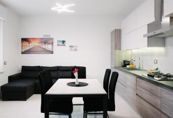 Lara   s House has Balcony rooms