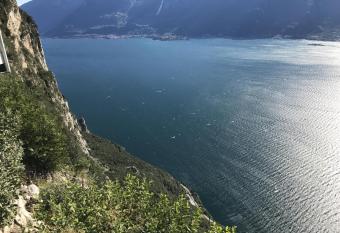 Appartement Melania - FEWO mit herrlichem Seeblick allows 18 year olds to book a room