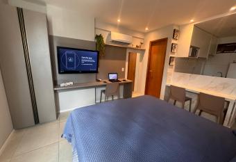 Flat localizado a 200m Shopping Recife, bem Perto da Praia de Boa Viagem e com Wi-Fi 400Mbps allows 18 year olds to book a room