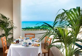 Adm Case Vacanze Rosso has Balcony rooms