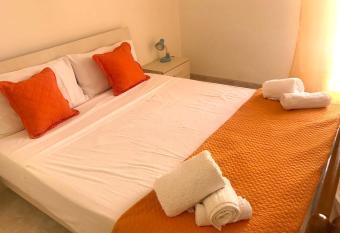 2 bedrooms appartement at Mazara del Vallo 600 m away from the beach with city view furnished terrace and wifi has Balcony rooms