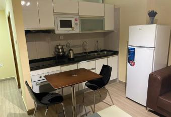 Apartment Marginal Luanda allows 18 year olds to book a room