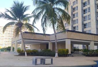 Ocean Blue has Balcony rooms