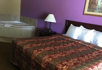 Econo Lodge Inn & Suites has Smoking rooms