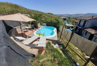 Holiday home Tavullia has Balcony rooms