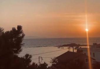 Paradise House has Balcony rooms