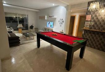 BoBo House Airport has Balcony rooms