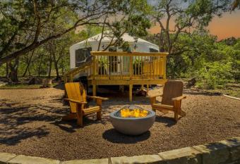 Luxury Yurt, Alpacas and llamas near Downtown Wimberley and Wineries has Balcony rooms