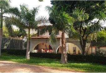 Casa en la Naturaleza has Balcony rooms