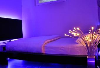 Sweet and Home allows 18 year olds to book a room