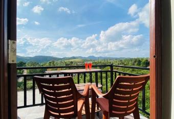 coorg misty greens has Smoking/Balcony rooms