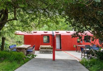 Tiny House Train-Eco stay has Balcony rooms