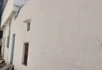                                                                             allows 18 year olds to book a room