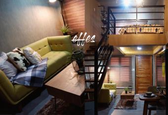 1 bedroom Apartment (Industrial Loft) has Balcony rooms