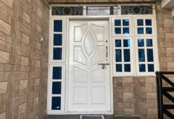 The Spacious Nest has Balcony rooms