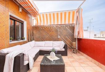 NightInSevilla Bailen free parking has rooms with a private hot tub