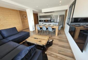 Appartement en Chalet 4   toiles has Balcony rooms