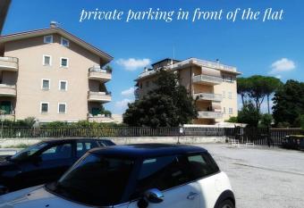 HomeSweetHome near Rome has Balcony rooms