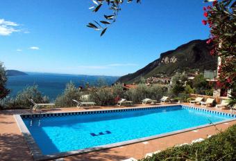 Residence Erika has Balcony rooms