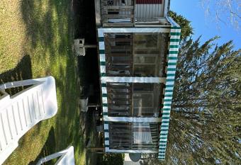 MobilHome 2 chambres 229 dans Camping 4   toiles has Balcony rooms